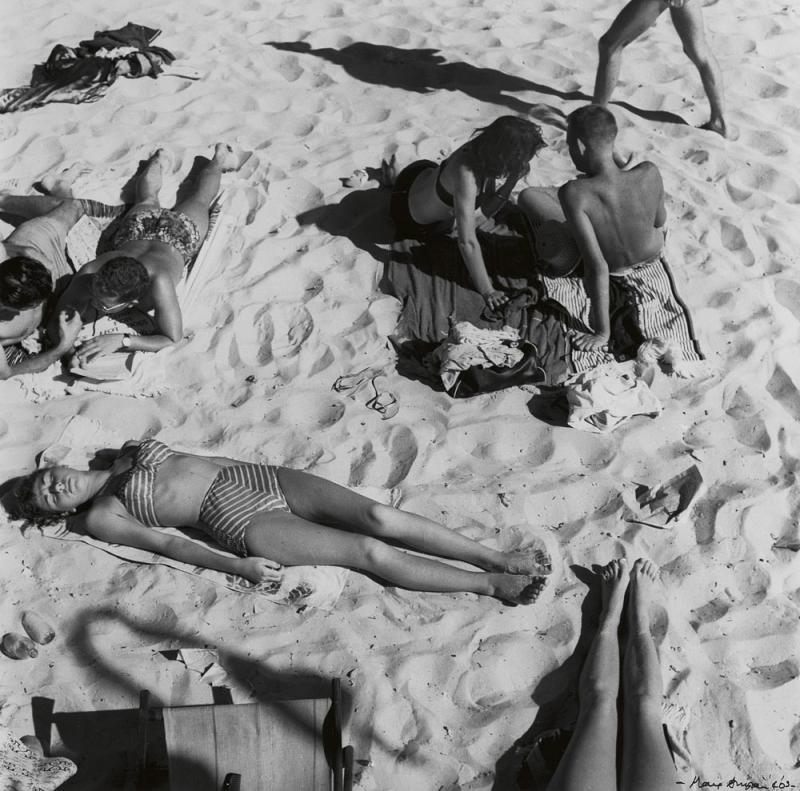 MAX DUPAIN - Forms on the Beach