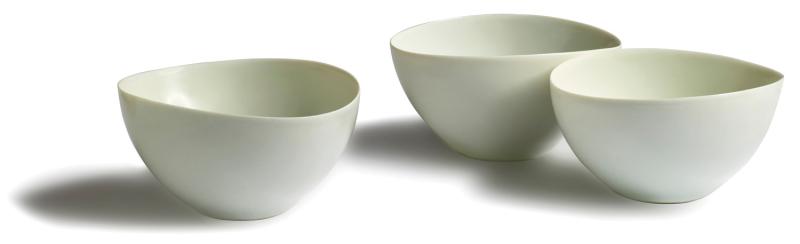 Gwyn Hanssen Pigott - Three Soft Bowls
